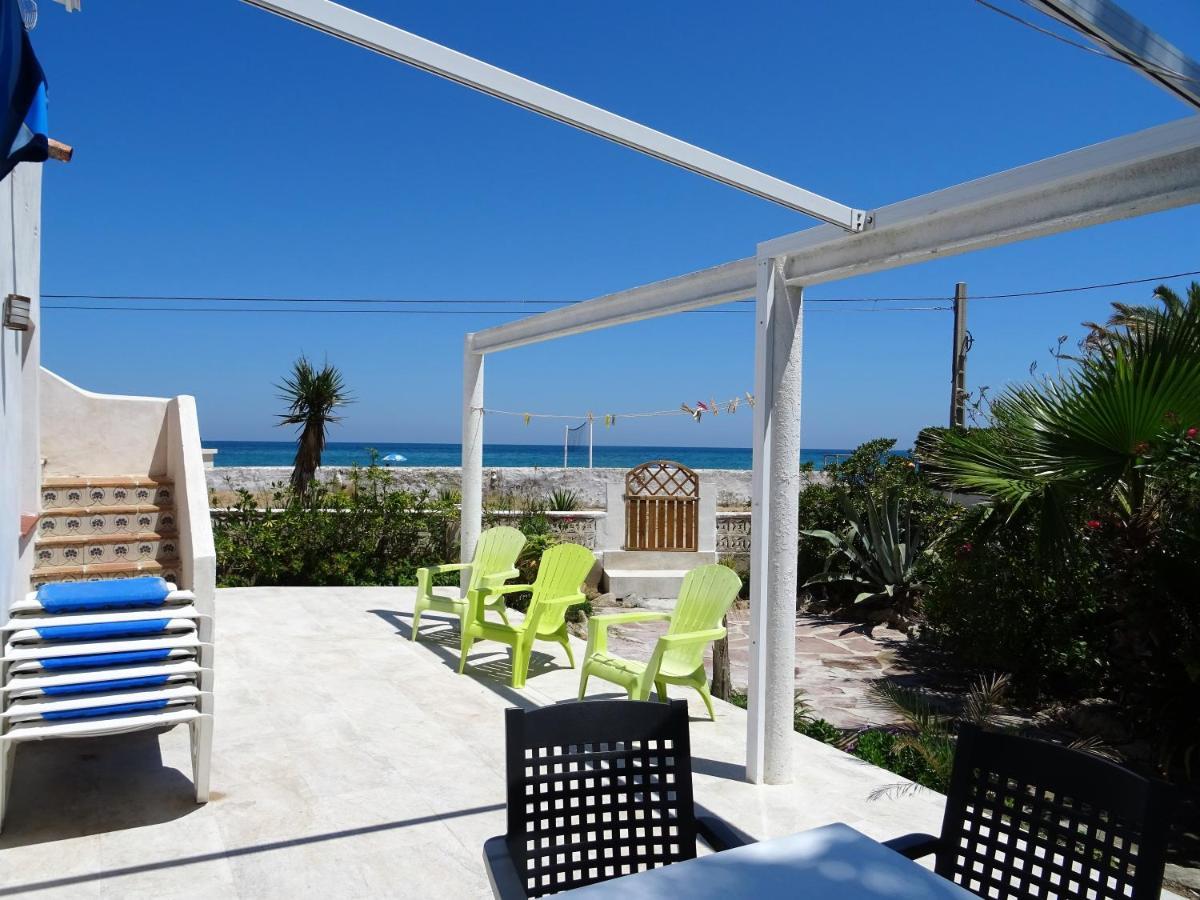 Villa At Seafront With Private Garden-655 Denia Kültér fotó